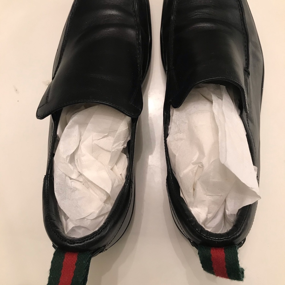 Black leather Gucci men’s driver loafers